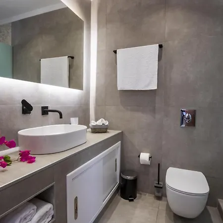 Venetia's Lefkos (Karpathos)